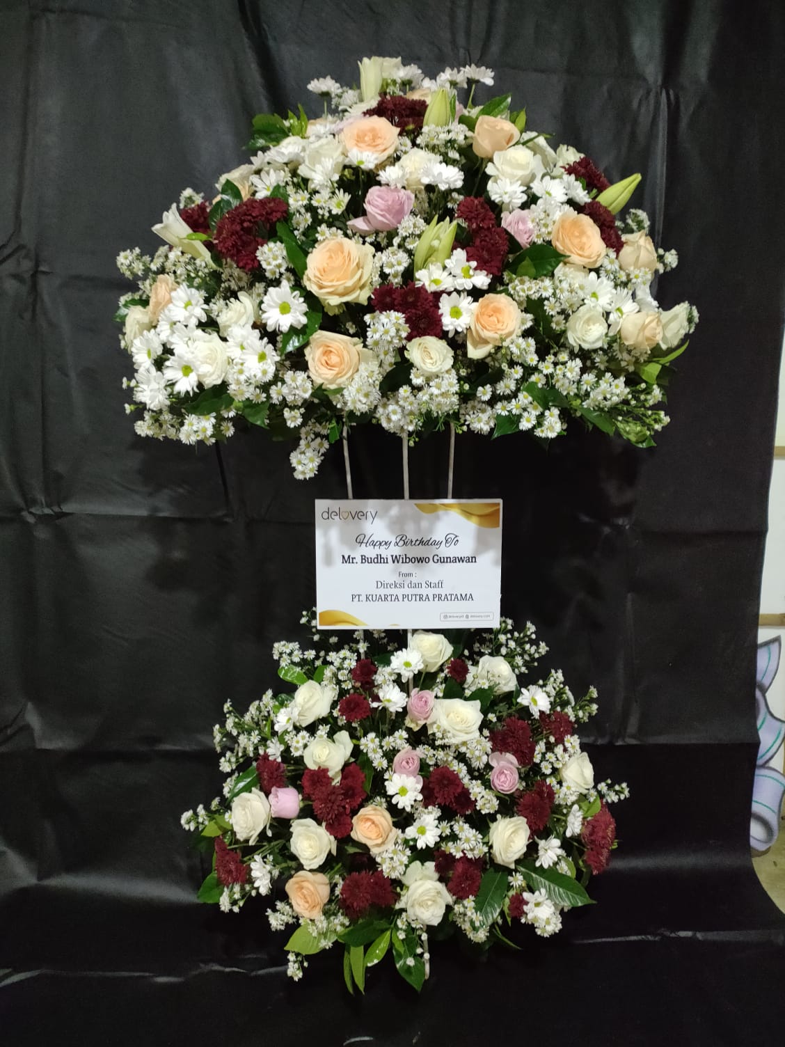 Standing Flowers, Karangan bunga Semarang by Sultan Florist