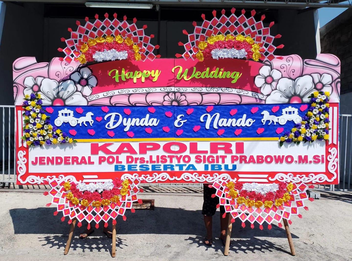 Bunga Papan Wedding, Karangan bunga Semarang by Sultan Florist